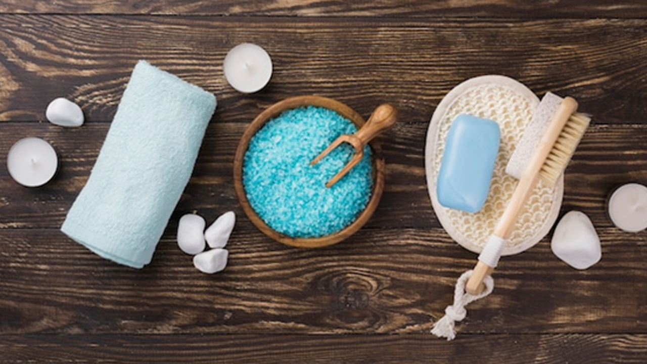 The Miraculous Health Benefits of a Dead Sea Salt Soak